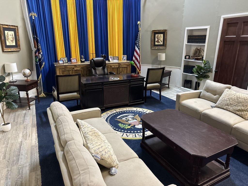 Unit C presidential office blue gold